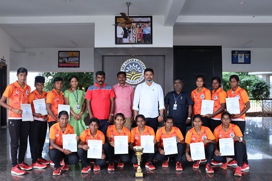 University Champion – Women Kabaddi